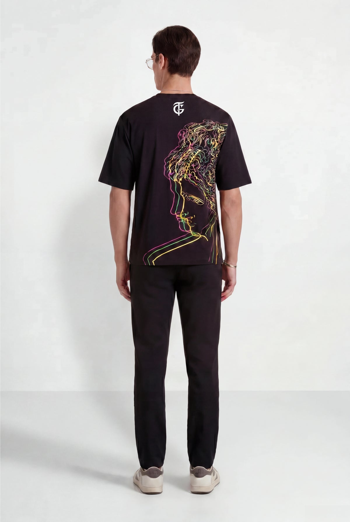 Saint of the Streets - T-shirt