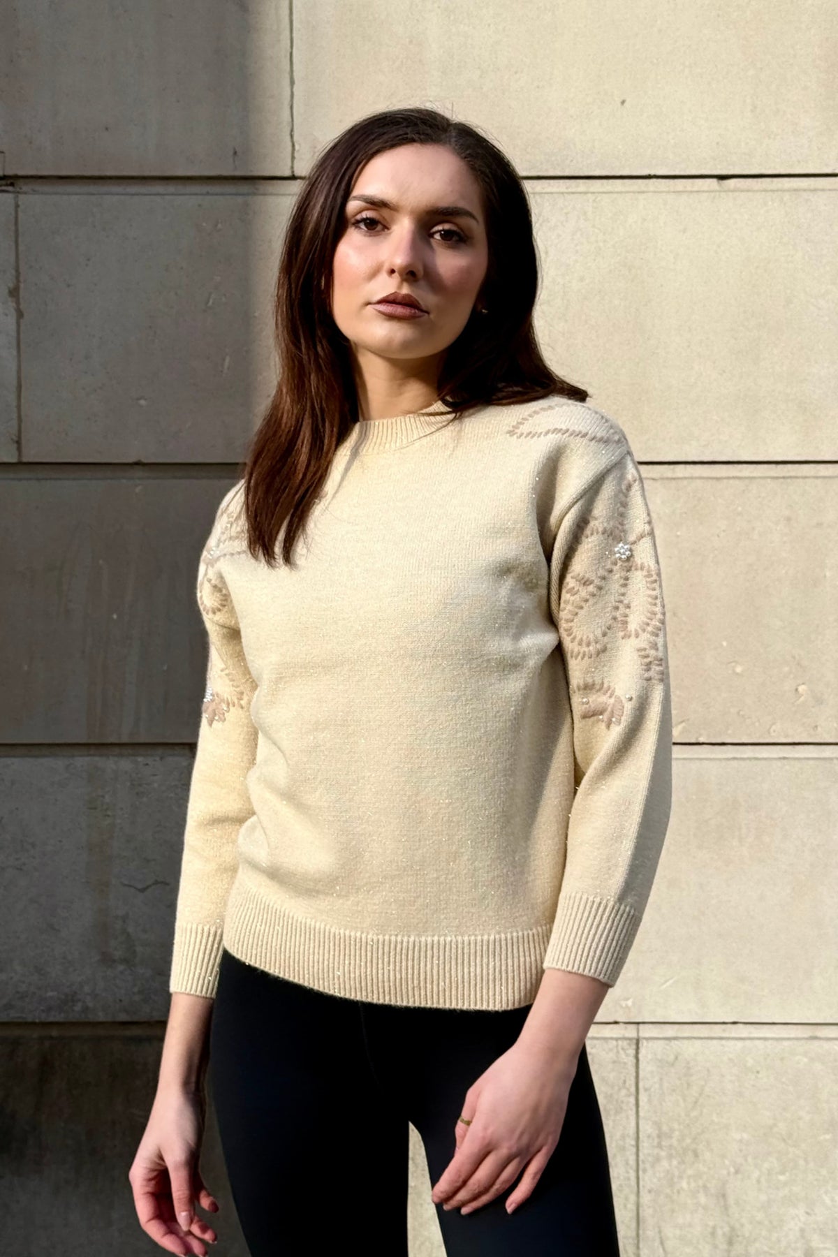 Round Neck Knit Top – Relaxed Fit Style