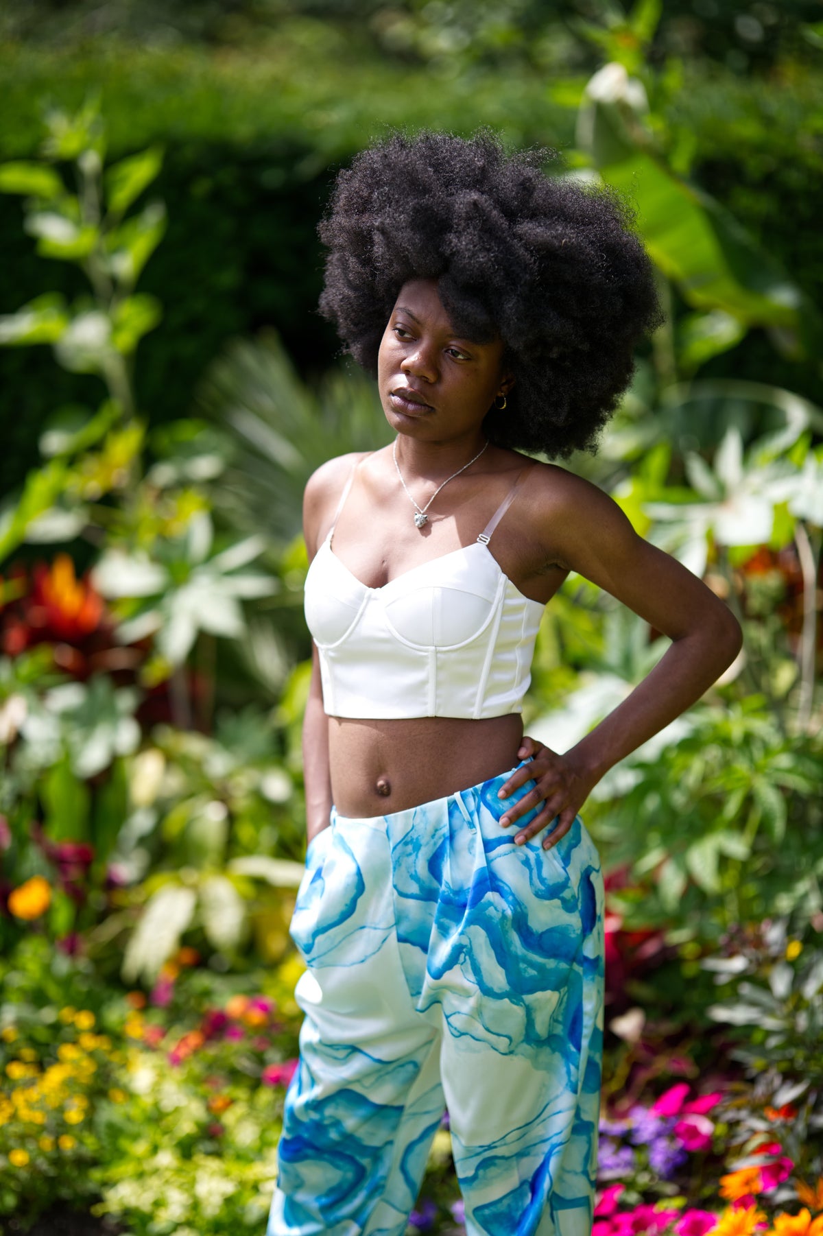 A la mode White Bustier & Blue Marble Pants for Women