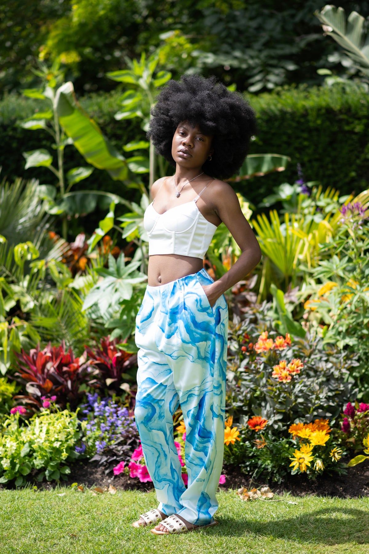 A la mode White Bustier & Blue Marble Pants for Women
