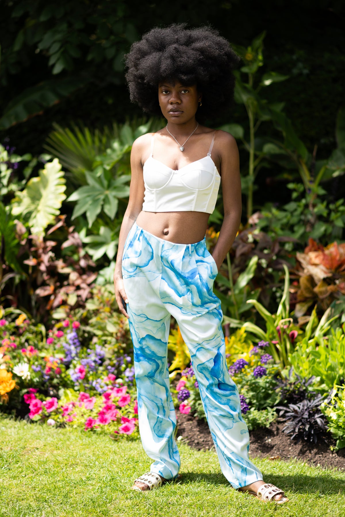 A la mode White Bustier & Blue Marble Pants for Women